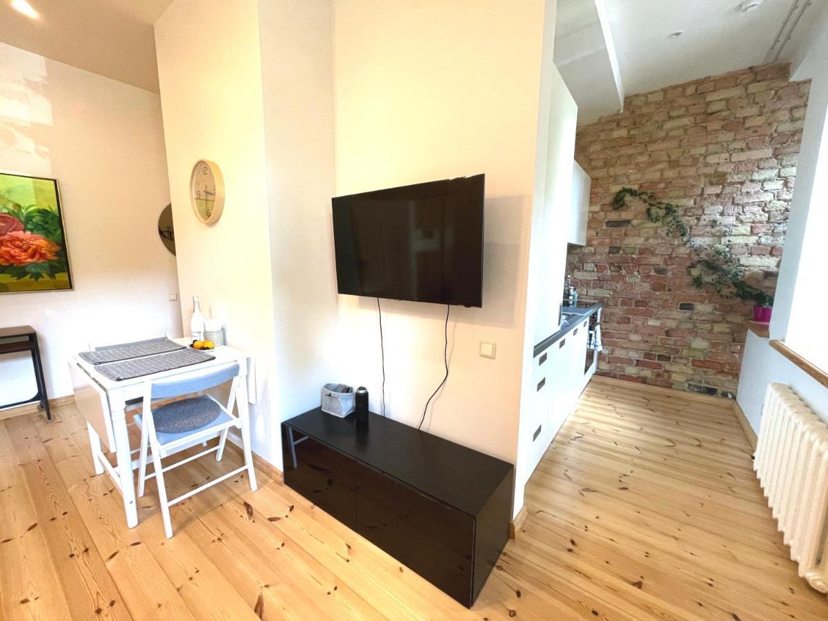 Cozy Home Matisa Apartment, Free Parking, Self Check-In Rīga Exterior foto